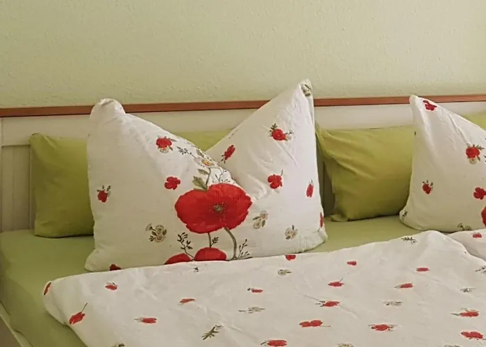 בית נופש Above Painters פירנה